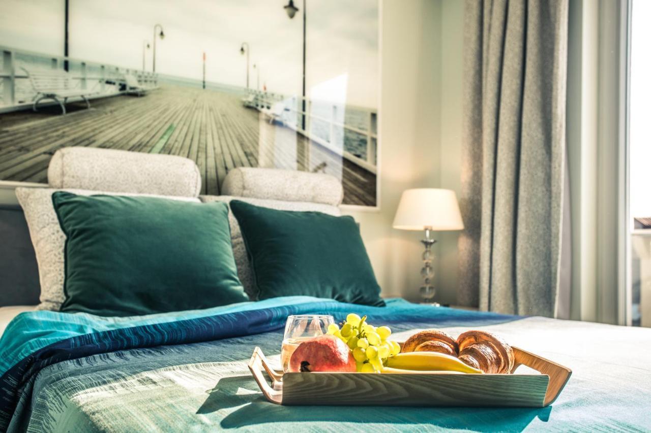 Sky And Sea By Renters Prestige Lägenhet Sopot Exteriör bild